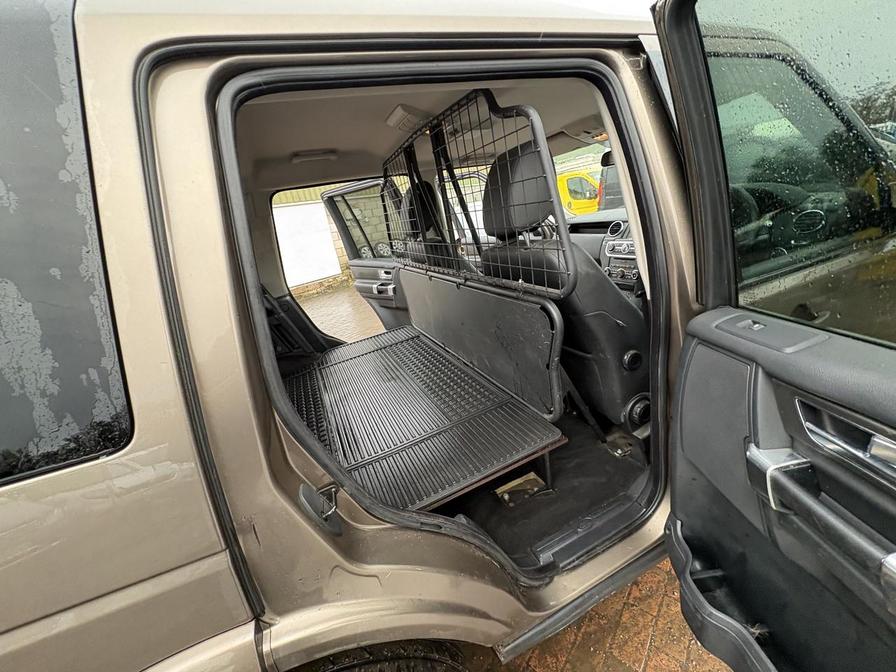 2011 Land Rover Discovery – Model: Discovery SDV6 Auto 255 – WR61LVV/V2MOF