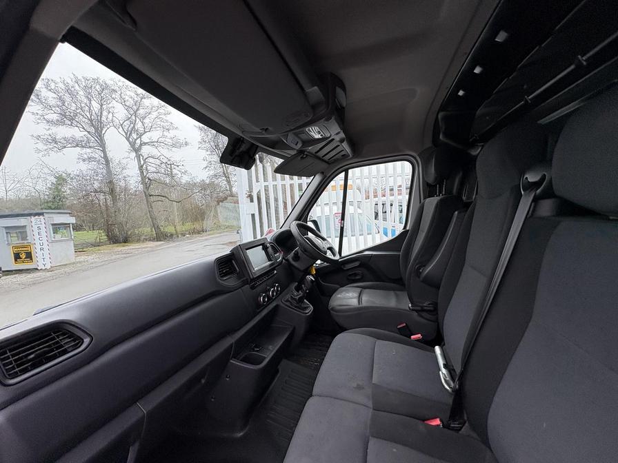 2020 Renault Master – Model: Master 35 LWB – LT20AZC