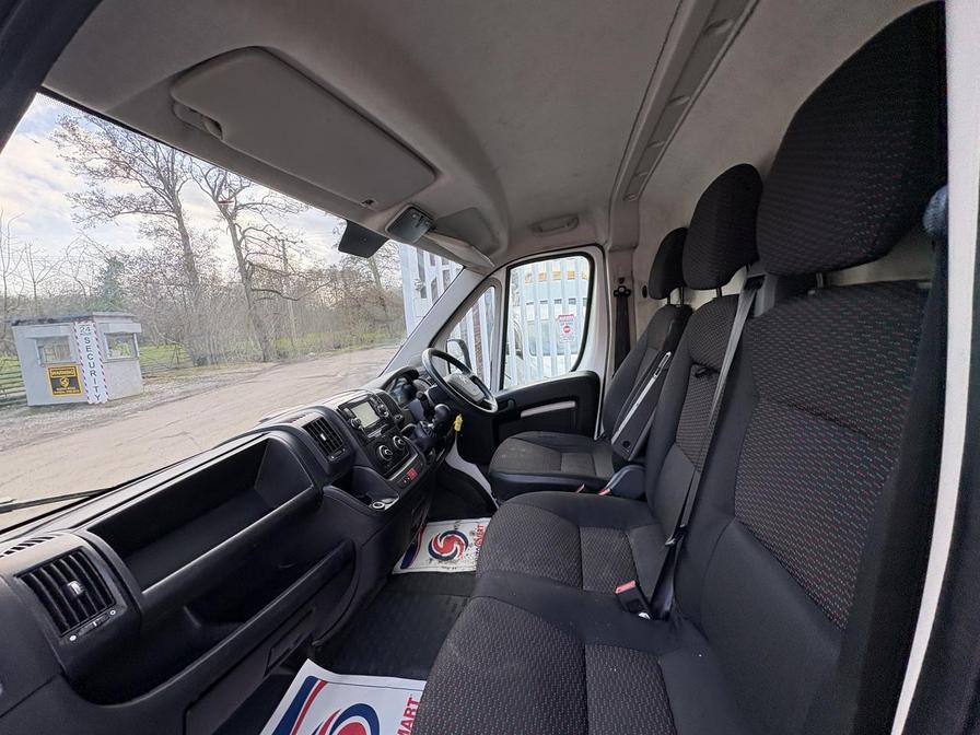 2020 Citroen Relay – Model: Relay 35 L3H2 Enterprise Blue HDi S/S – LT20UVS