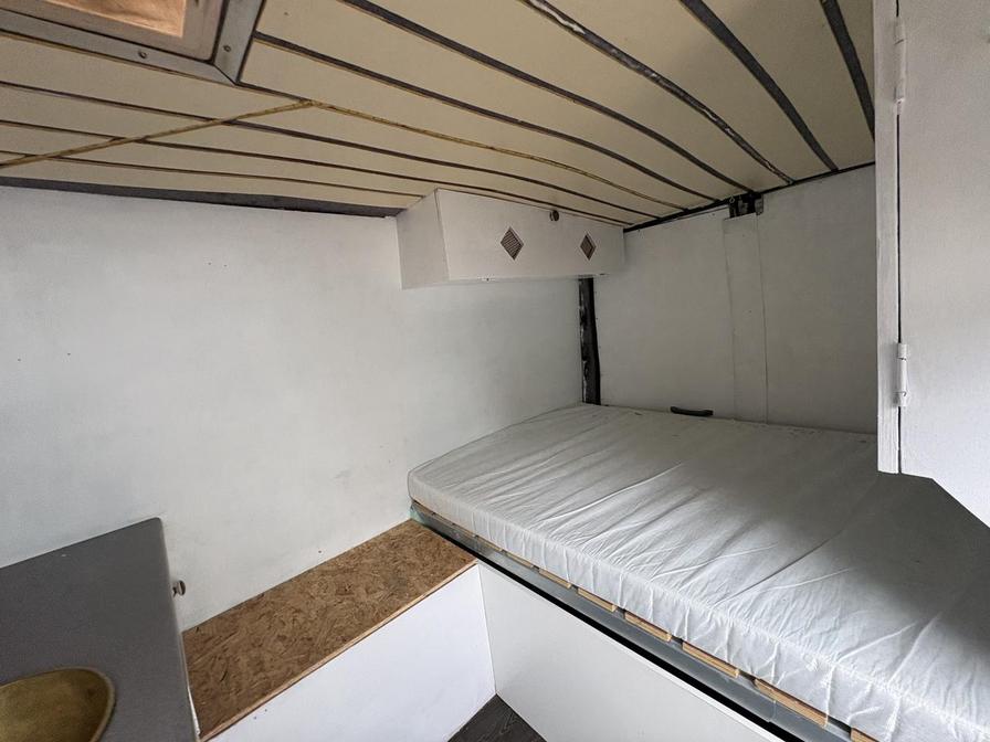 2011 Ford Transit – Model: Transit 85 T280 MWB FWD – SP11LGY