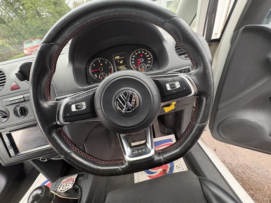 2011 Volkswagen Caddy – Model: Caddy C20 TDI 102 – RO11VHF