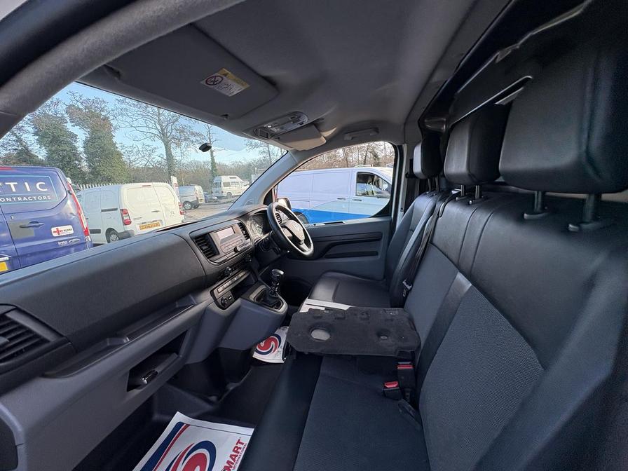 2021 Vauxhall Vivaro – Model: Vivaro 2900 Edition S/S – PK71OTP