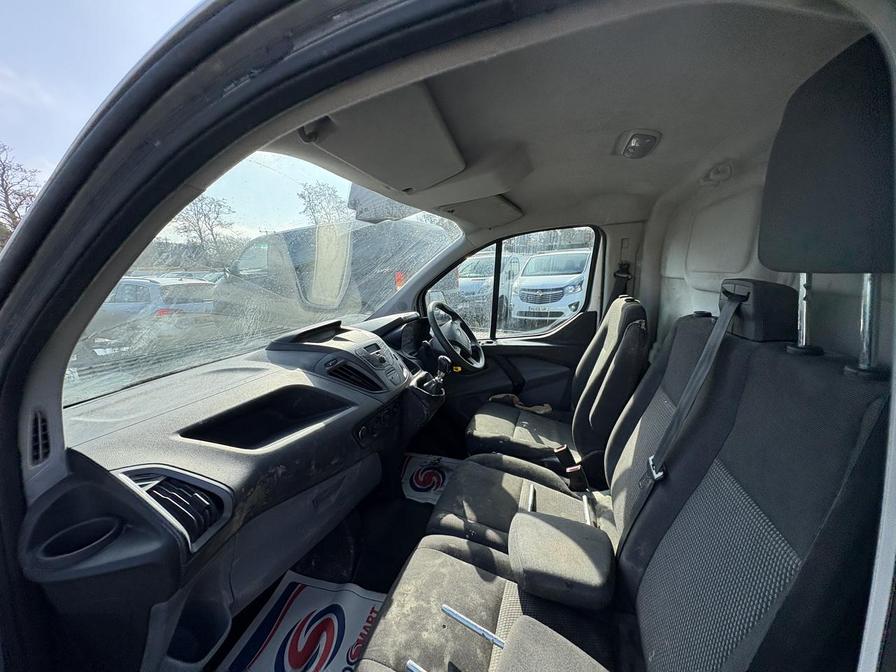 2014 Ford Transit Custom – Model: Transit Custom 270 E-Tech – RJ14OZD