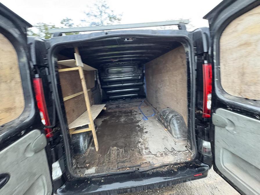 2014 Vauxhall Vivaro – Model: Vivaro 2900 Sportive CDTi LWB – VX14ZYN