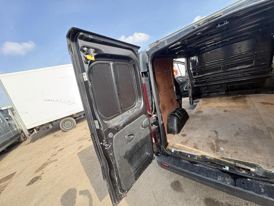 2018 Vauxhall Vivaro – Model: Vivaro  2700 Sportive CDTI – ML68RKJ