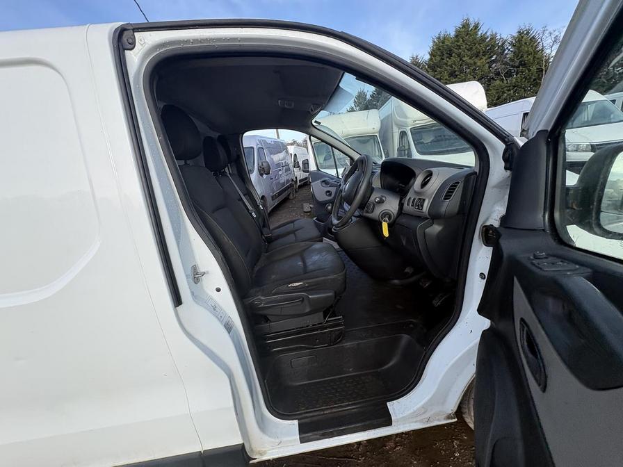 2017 Renault Trafic – Model: Trafic LL29 Business Energy dCi – NJ66UUG