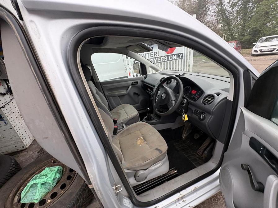 2010 Volkswagen Caddy MaxI – Model: Caddy Maxi C20 TDI 104 – VO10RLZ