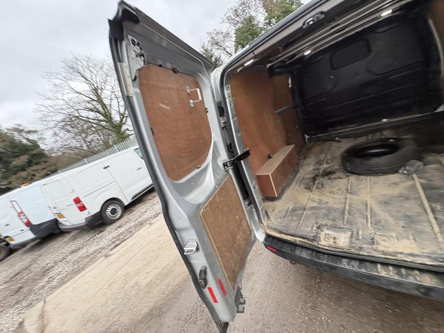 2020 Ford Transit Custom – Model: Transit Custom 300 Trend EcoBlue – CV20BVM