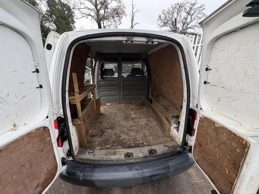 2010 Volkswagen Caddy – Model: Caddy C20 TDI 104 – PN60CZE