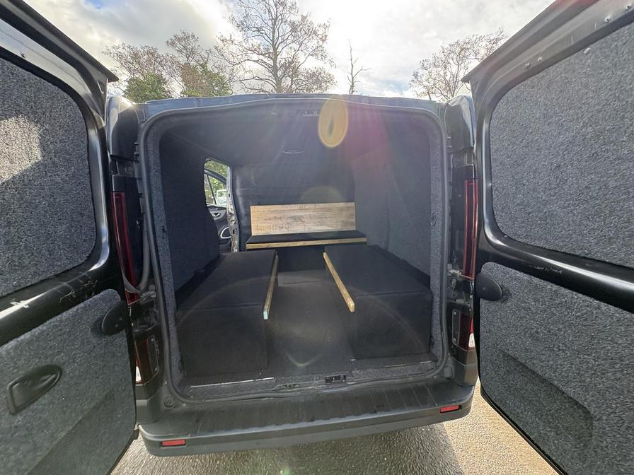 2017 Renault Trafic – Model: Trafic SL27 Energy Formula Edition dCi – DN67AXP