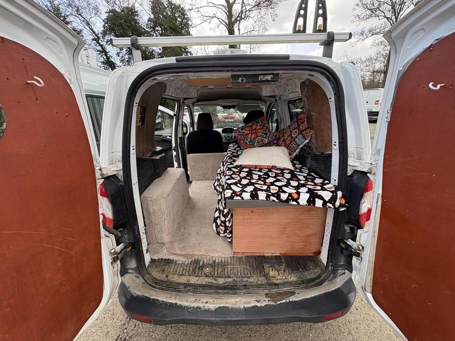 2016 Ford Transit Courier – Model: Transit Courier Trend TDCi – LF16CNV