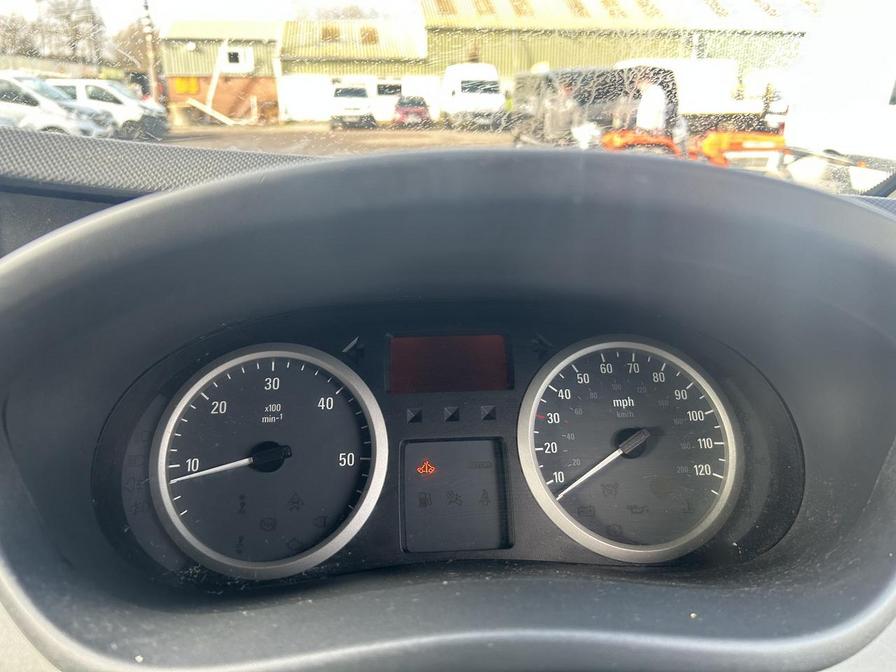 2010 Vauxhall Vivaro – Model: Vivaro  2900 CDTI LWB – DY60KGE