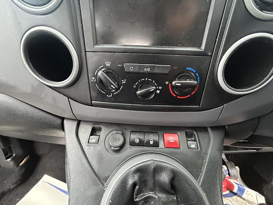 2018 Peugeot Partner – Model: Partner Professional L1 Blue HDi – MW67XPU