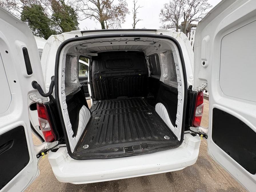 2020 Citroen Berlingo – Model: Berlingo 1000 Driver Blue HDi S/S – YC70XEV