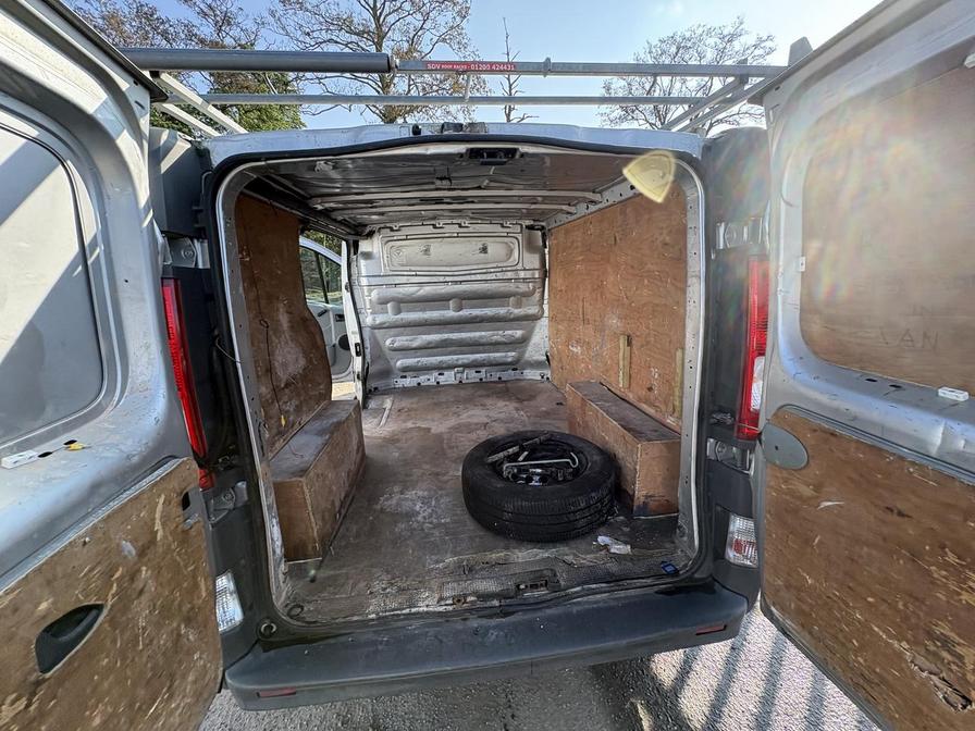 2014 Vauxhall Vivaro – Model: Vivaro 2700 CDTi 113 SWB – DX14XCK