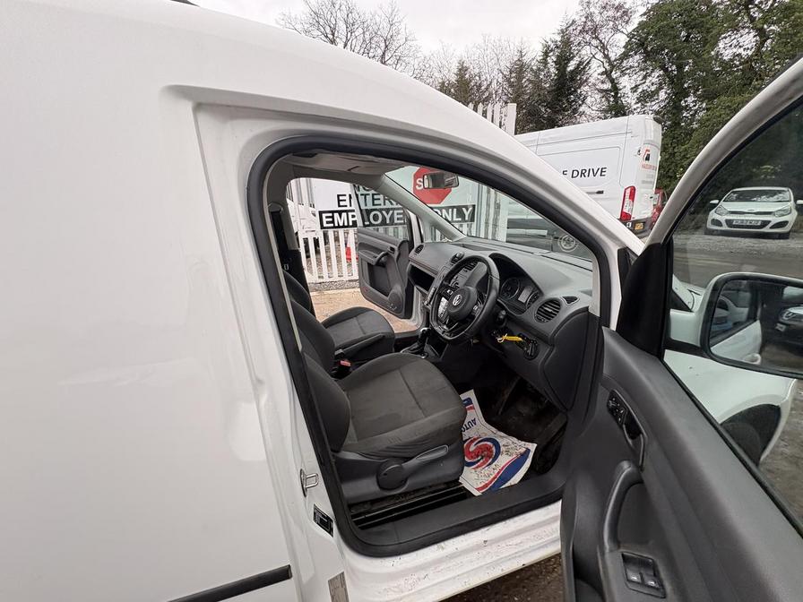 2014 Volkswagen Caddy – Model: Caddy C20 Trendline TDI Semi-Auto – RE14NJO