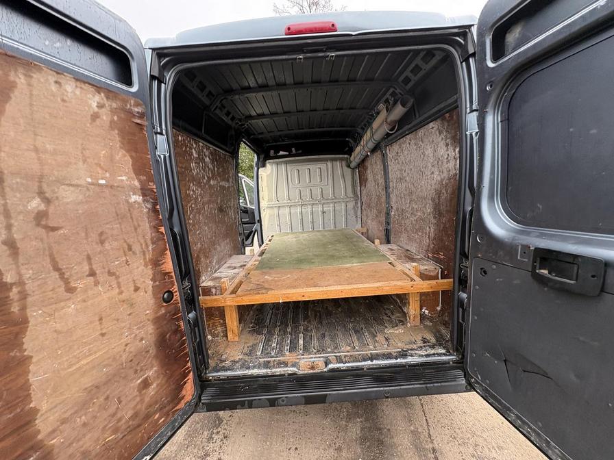 2020 Peugeot Boxer – Model: Boxer 335 Professional L2H2 Blue HDi – CA70CXM