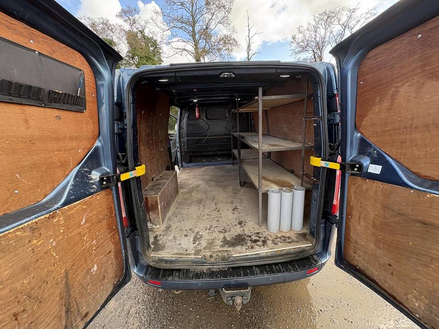 2019 Ford Transit Custom – Model: Transit Custom 300 Limited – AP19WWE