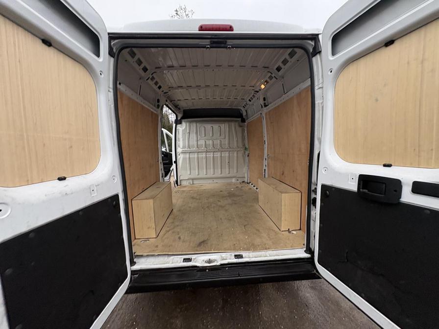 2022 Citroen Relay – Model: Relay 35 L2H2 Enterprise Blue HDi S/S – MJ72VTM