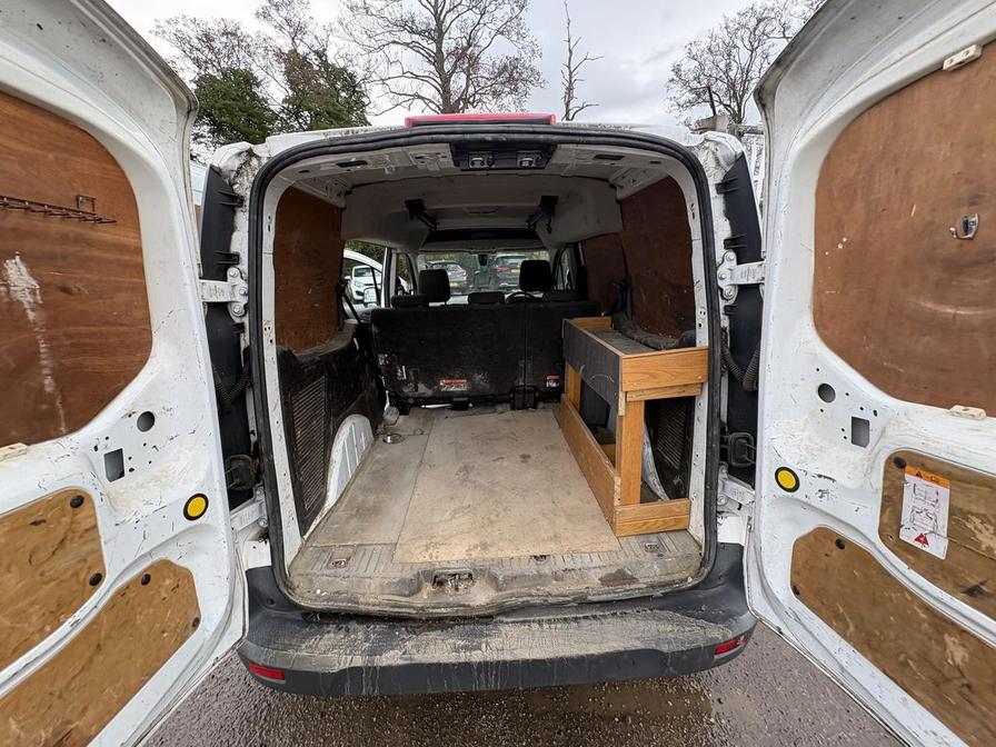 2018 Ford Transit Connect – Model: Transit Connect 230 – YR18KVD