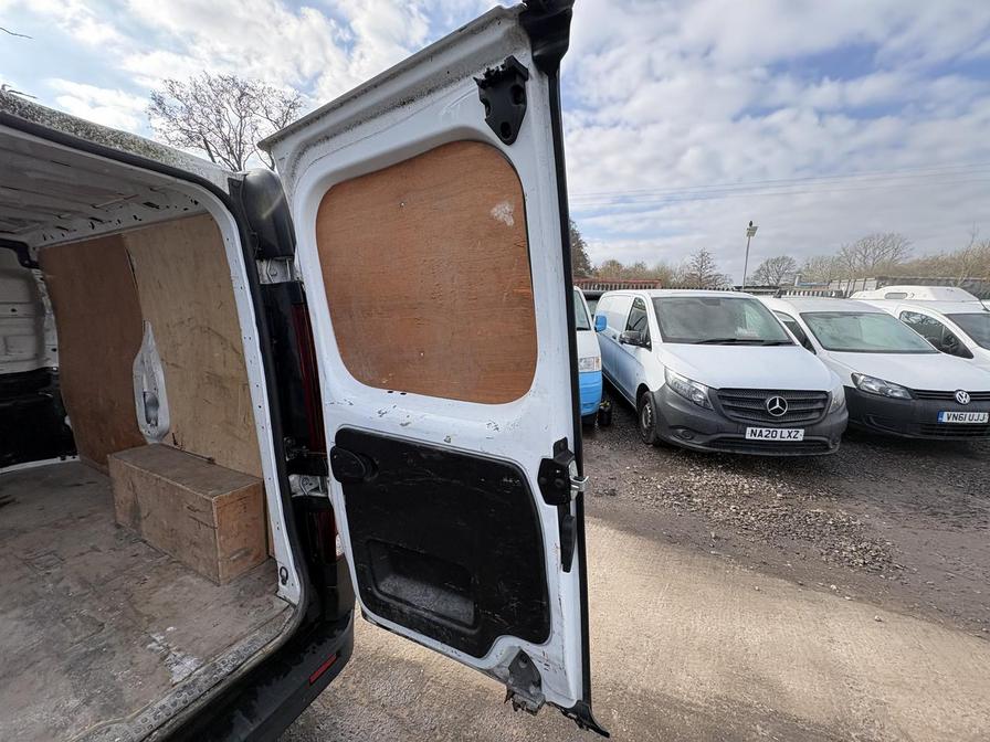 2019 Vauxhall Vivaro – Model: Vivaro  2700 CDTI – YO19PXU