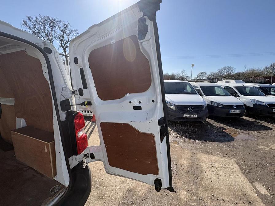 2018 Peugeot Expert – Model: Expert S Standard Blue HDi – NU18XYP