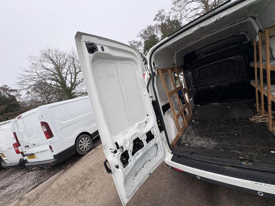 2017 Fiat Doblo Cargo – Model: Doblo 16v SX XL MultiJet II – WN17UMM