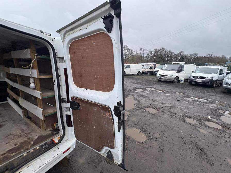 2017 Vauxhall Vivaro – Model: Vivaro  2700 Sportive CDTI – KU66URJ