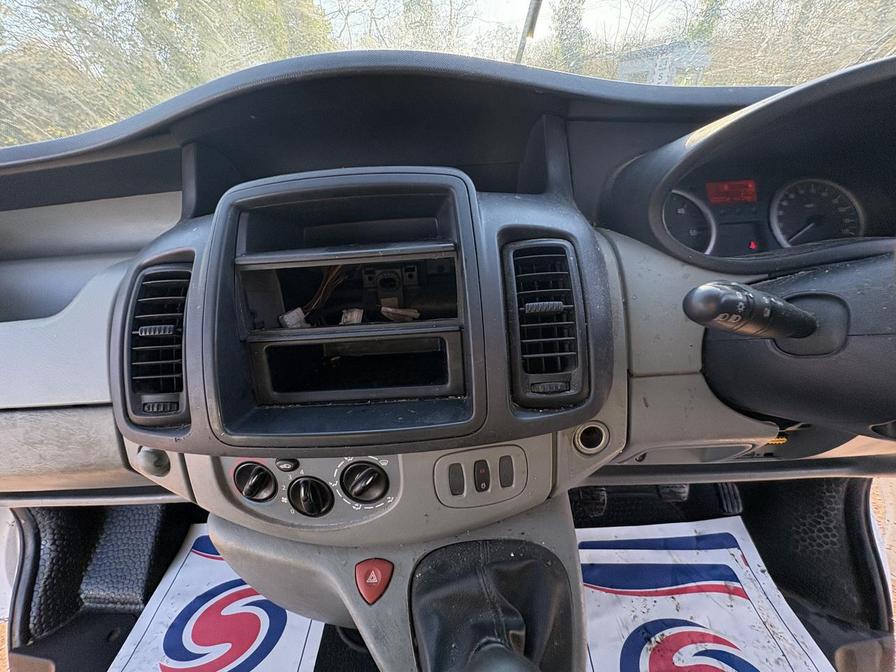 2014 Vauxhall Vivaro – Model: Vivaro  2900 CDTI LWB – DX64NWK