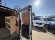 2015 Vauxhall Combo – Model: Combo 2000 L1H1 CDTi Sportive – GU15LNY