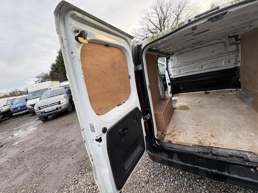 2017 Renault Trafic – Model: Trafic SL27 Business dCi – ML67UEM