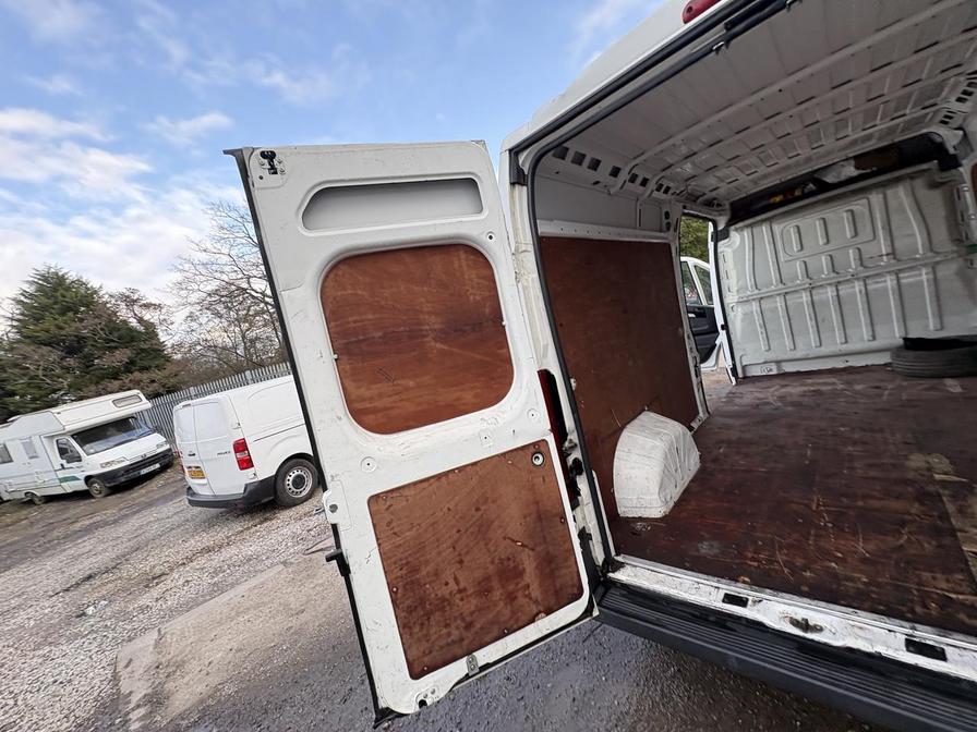 2020 Citroen Relay – Model: Relay 35 L3H2 Enterprise Blue HDi S/S – LT20UVS