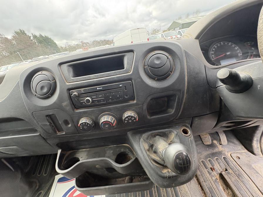 2015 Vauxhall Movano – Model: Movano R3500 L3H1 CDTI DRW – DV65FYP