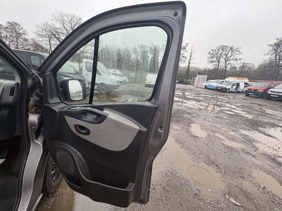 2016 Renault Trafic – Model: Trafic SL27 Business dCi – FC16DGO