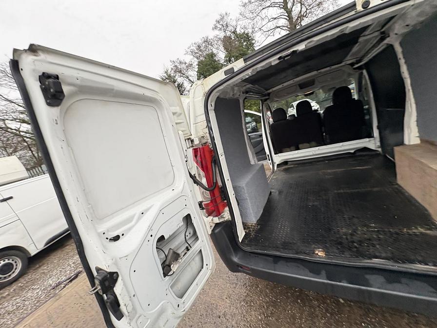 2016 Peugeot Expert – Model: Expert 1000 L1H1 Professional HDi – WH65JFU