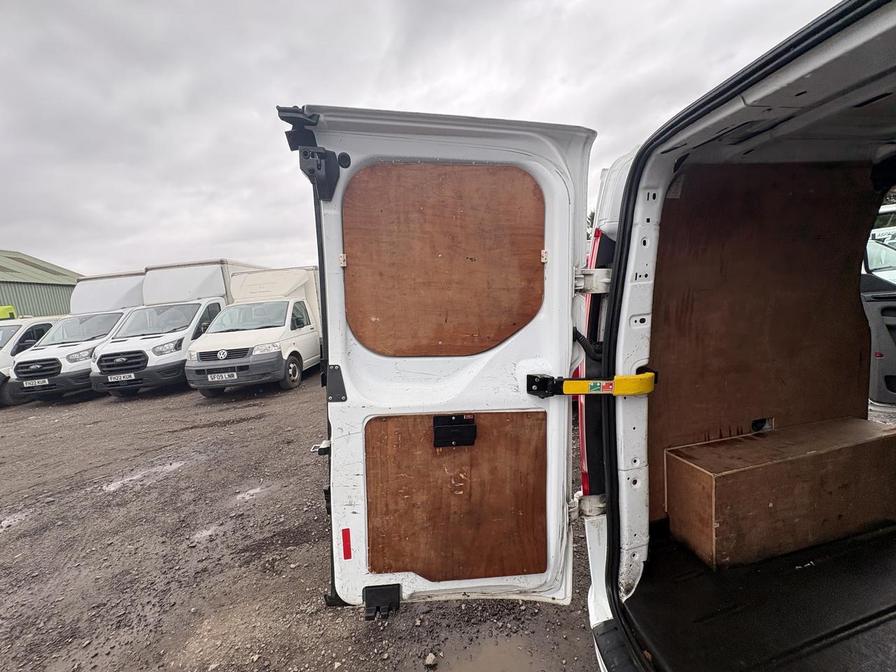 2019 Ford Transit Custom – Model: Transit Custom 280 Limited EcoBlue – YM69NZA