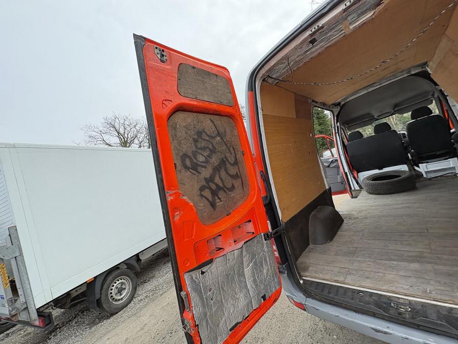 2012 Mercedes-Benz Sprinter – Model: Sprinter 313 CDi – NA62OWB