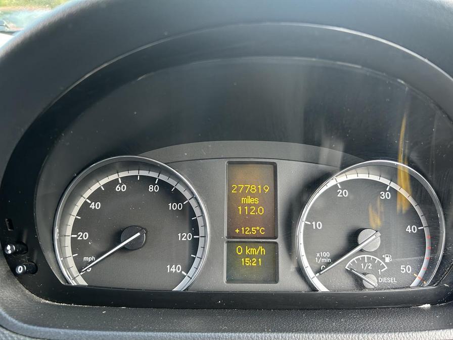 2012 Mercedes-Benz Vito – Model: Vito 113 BlueEfficiency LSM CDi Auto – LG62VGC