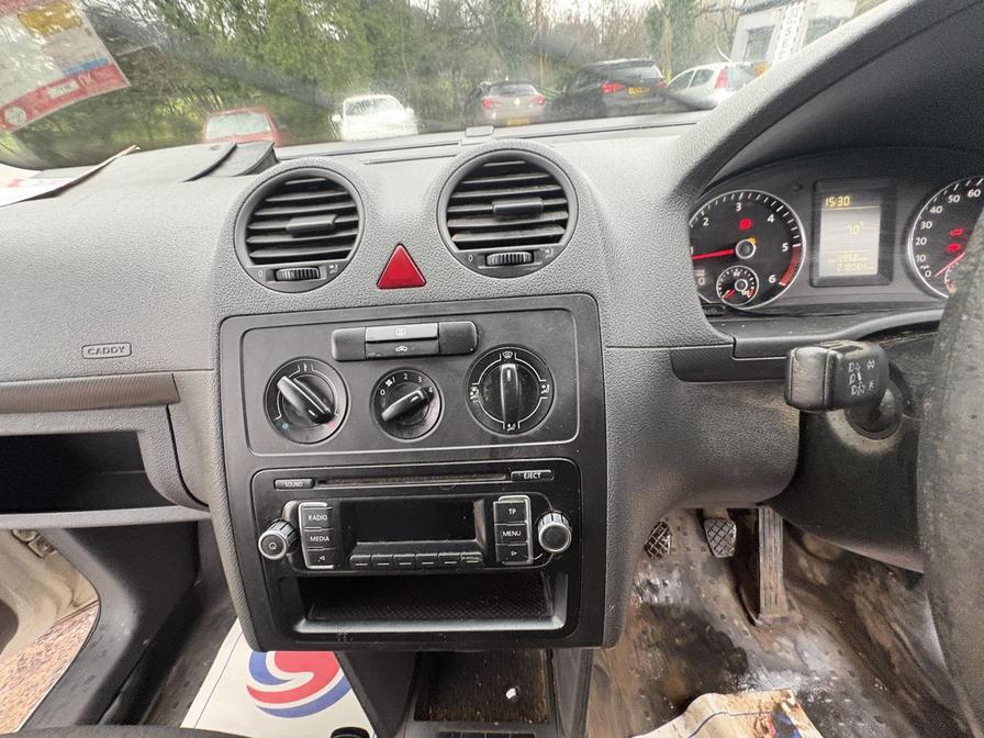 2015 Volkswagen Caddy – Model: Caddy C20 Startline TDI – GL15VGE