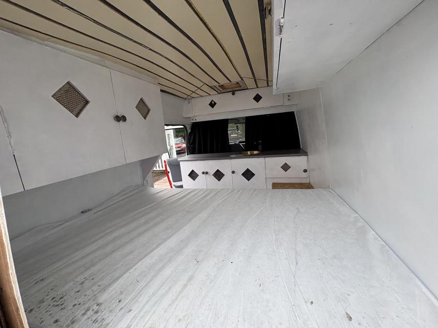 2011 Ford Transit – Model: Transit 85 T280 MWB FWD – SP11LGY