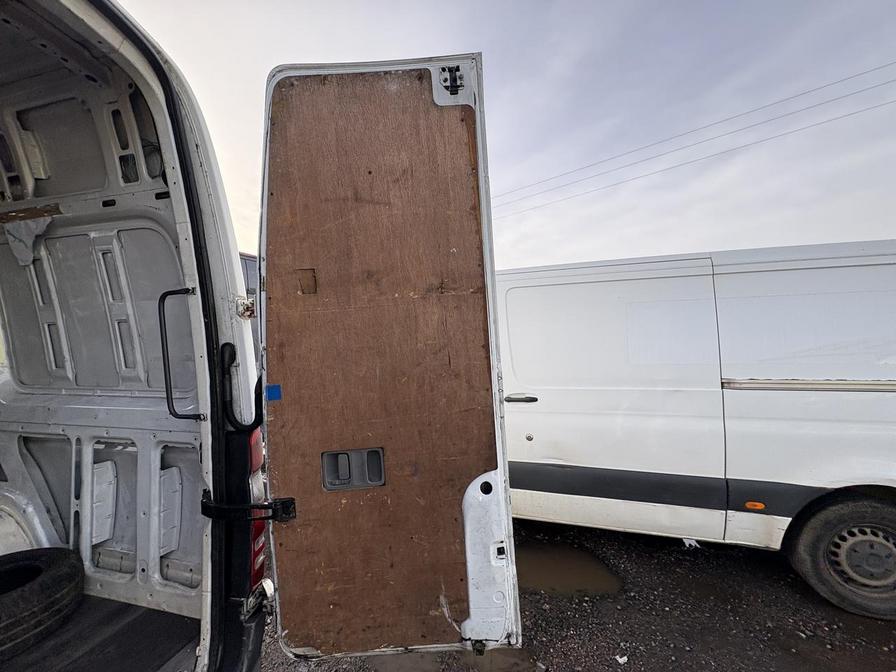 2011 Mercedes-Benz Sprinter – Model: Sprinter 313 CDI – YE60VLM