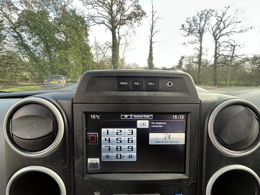 2017 Citroen Berlingo – Model: Berlingo 625 Enterprise Blue HDi – FG66OEA