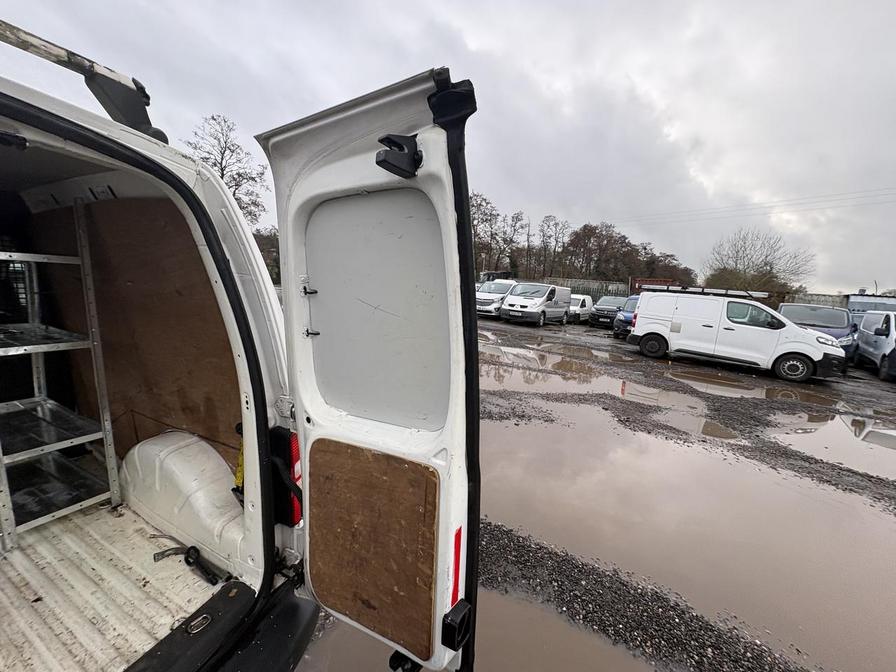 2012 Volkswagen Caddy – Model: Caddy C20 TDI 75 – VN61UJJ