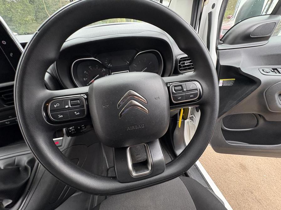 2020 Citroen Berlingo – Model: Berlingo 1000 Driver Blue HDi S/S – YC70XEV