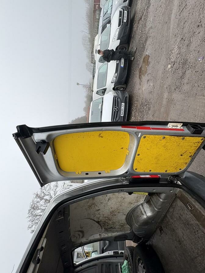 2010 Volkswagen Caddy MaxI – Model: Caddy Maxi C20 TDI 104 – VO10RLZ