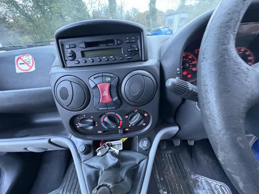 2006 Fiat Doblo Cargo – Model: Doblo Cargo MultiJet 16v – AV06AEB