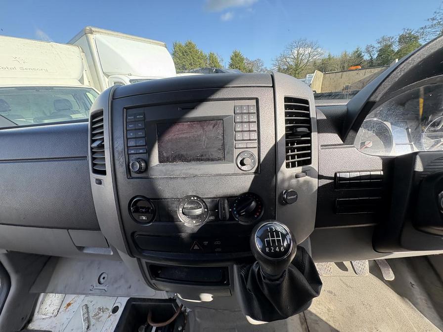 2015 Volkswagen Crafter – Model: Crafter CR35 TDI – GJ15WCW