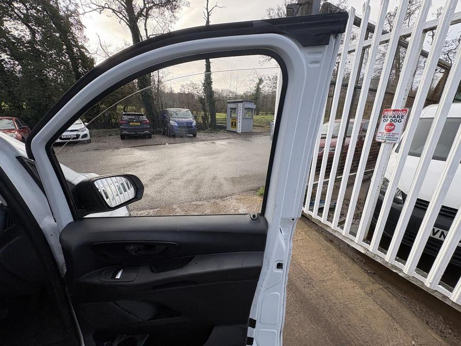 2016 Mercedes-Benz Vito – Model: Vito 109 CDi – BL66XMX