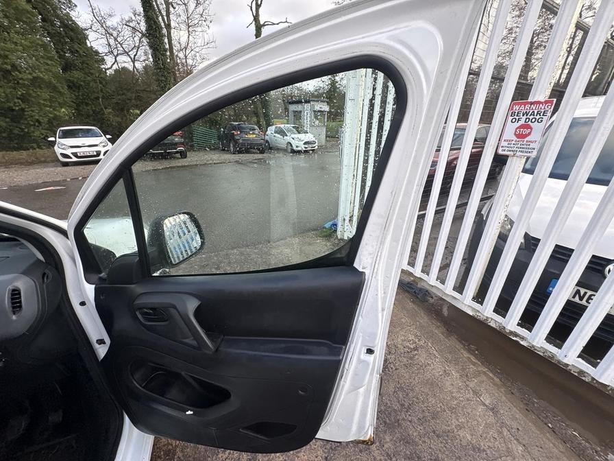 2016 Peugeot Partner – Model: Partner CRC HDi – PJ16PPK