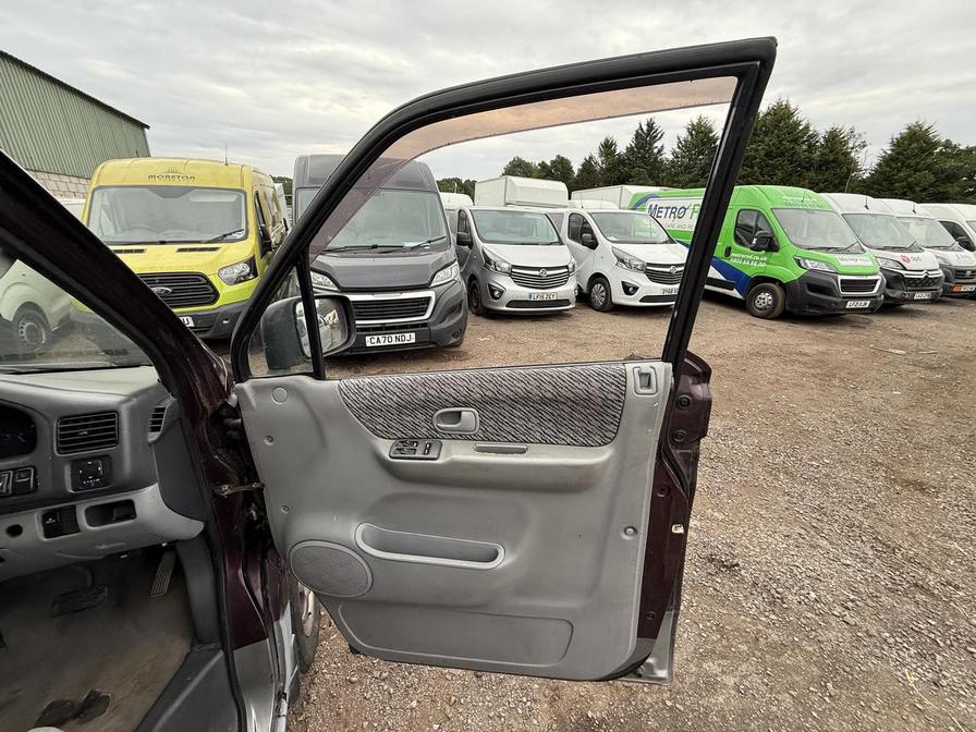 1995   – Model:  – M557WYD